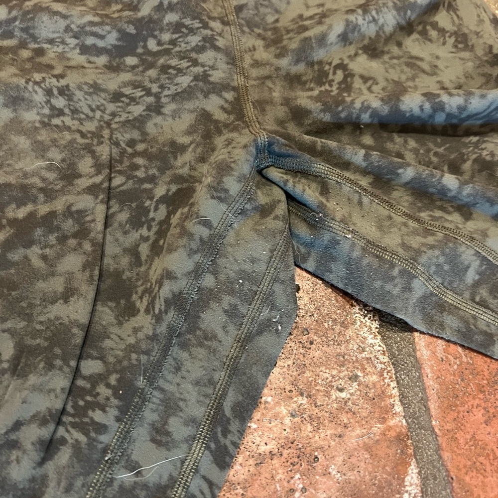 Lululemon align legging - Picture 2 of 2